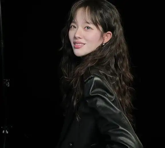 韩剧整容女明星_演员郑知苏整容争议_韩网热议郑知苏外貌变化