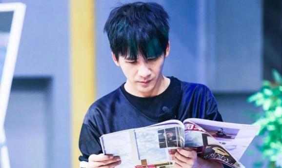 大张伟 摇滚乐 生涯经历_大张伟看娱乐圈